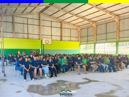 Left or right 556038972 1092197213126714 2751494543339893742 n